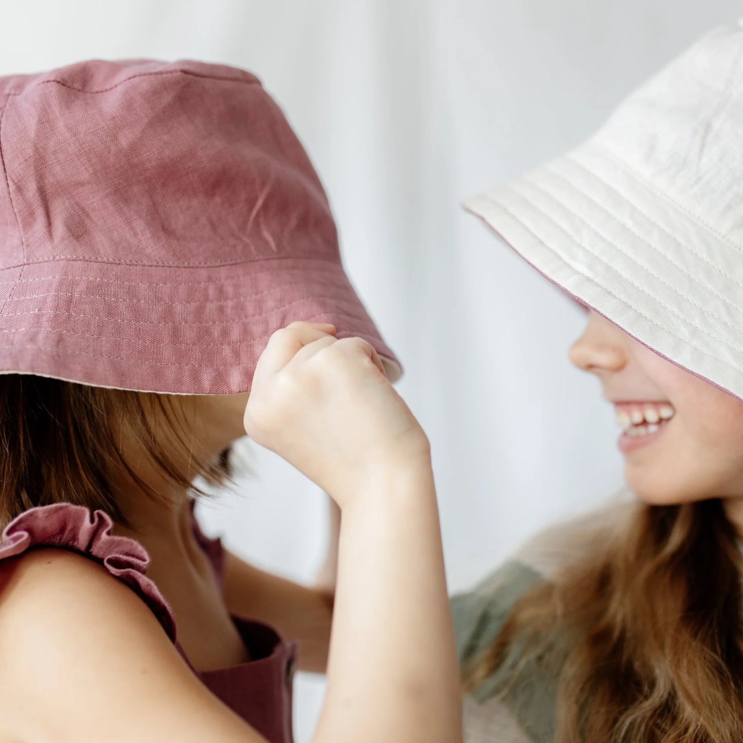 Wendbarer Sommerhut - Bucket Hat aus Leinen