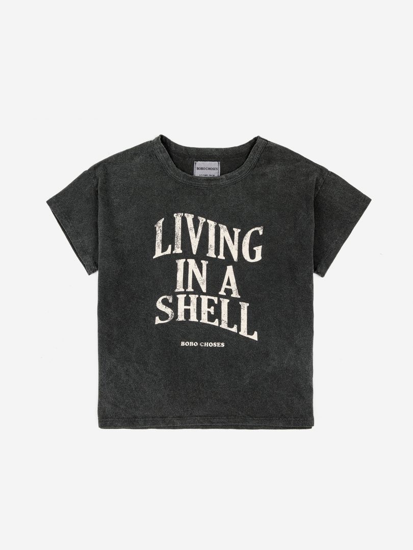 T-Shirt LIVING IN A SHELL